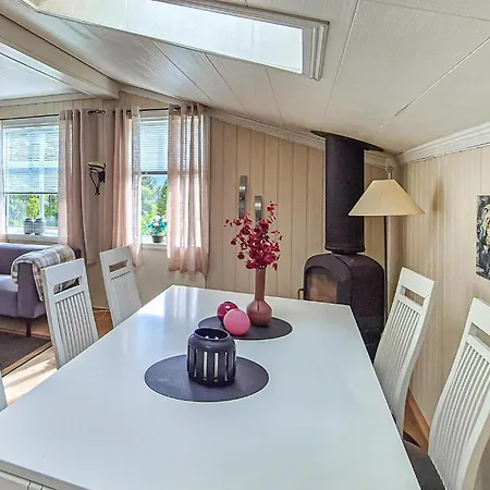 بيت للعطل Lovely In With House Sea View